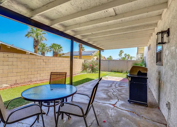 Near River! W/ Fenced Yard In Bullhead Ferienhaus Bullhead City