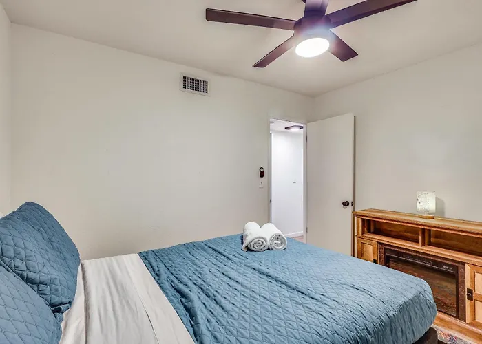 Near River! W/ Fenced Yard In Bullhead